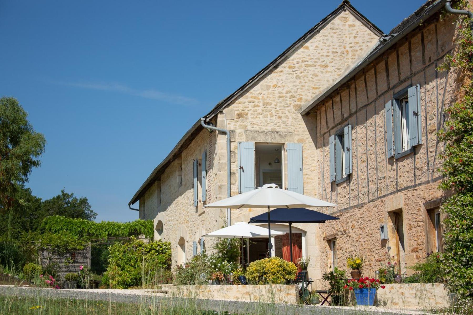Maison D'Hotes La Maison De Leopold Terrasson Exteriér fotografie