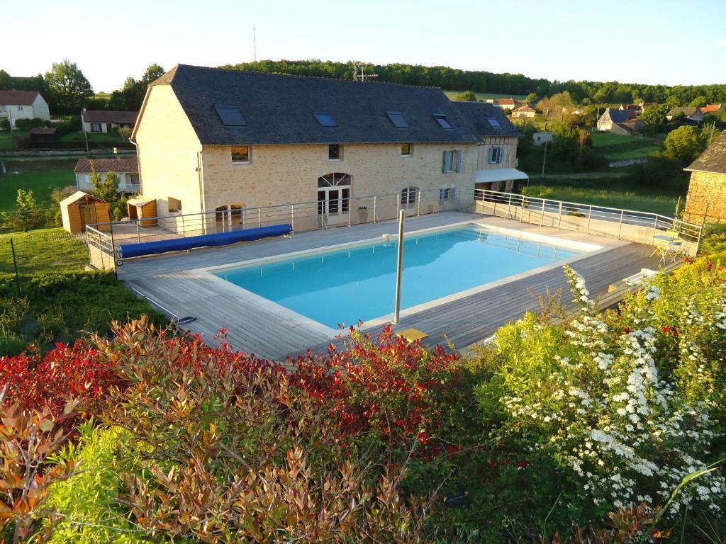 Maison D'Hotes La Maison De Leopold Terrasson Exteriér fotografie